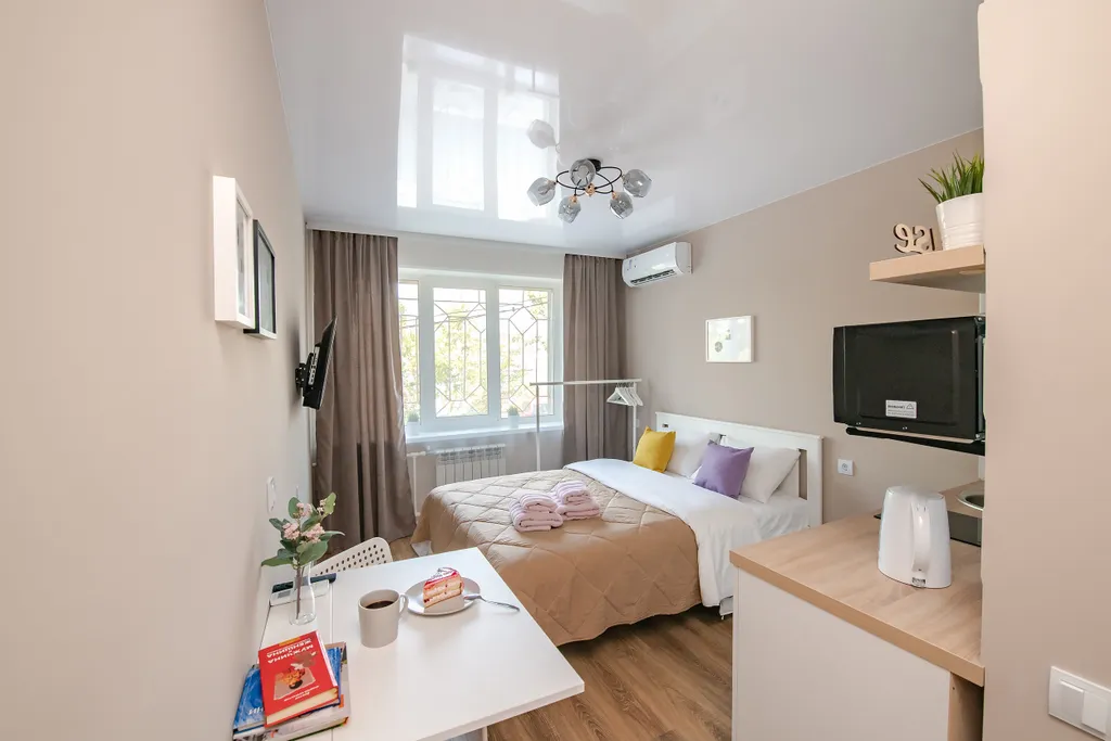 Стильная студия на первом этаже с видом на бухту Золотой рог