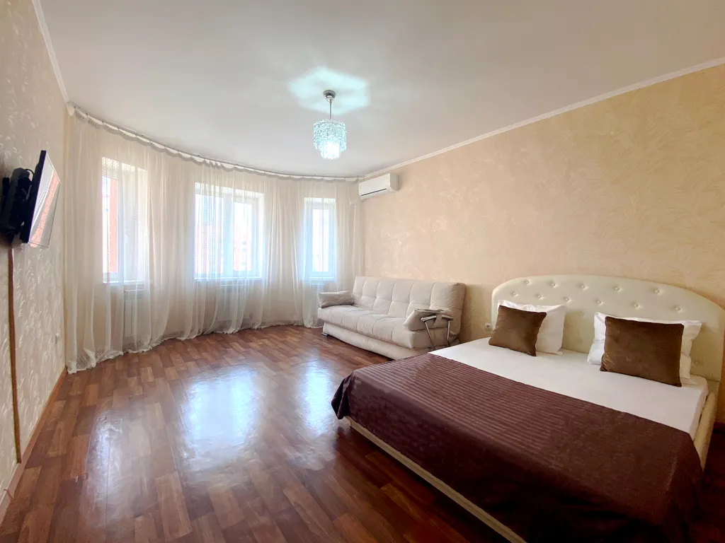 Уютная квартира в центре Степного — аренда посуточно в Оренбург