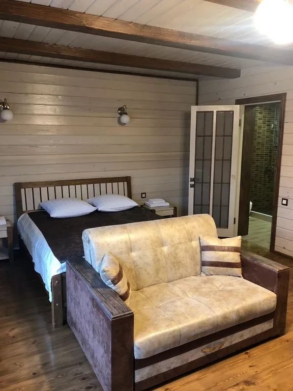 Коттедж с двумя спальнями — аренда посуточно в Соузга