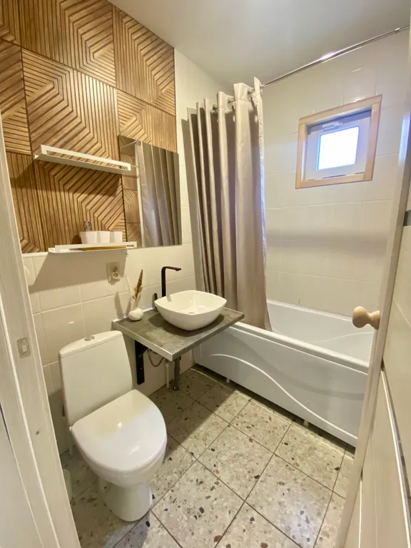 Уютный дом с видом на горы