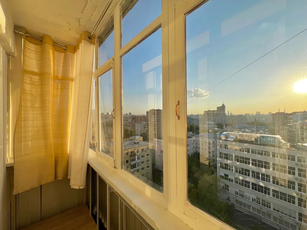 Квартира Квартира в одной остановке от Кремля — Москва