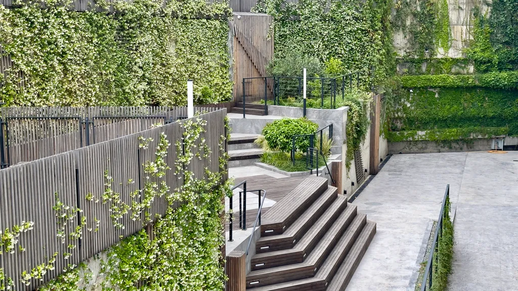 Студия в 8-и минутах ходьбы от моря с бассейном