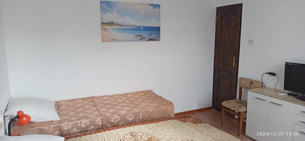 Домик в Лоо