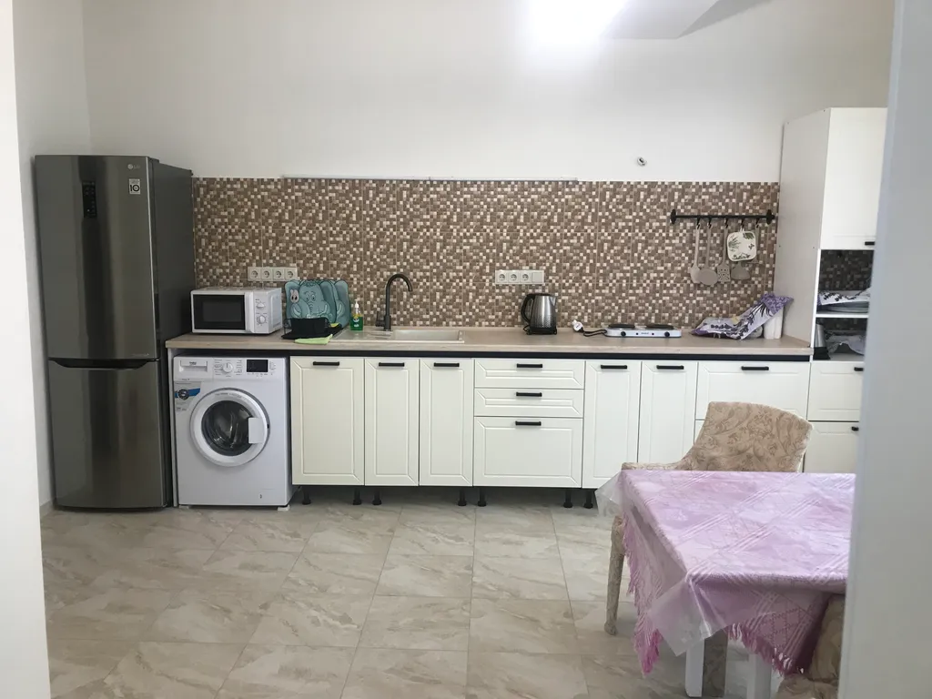 Квартира Уютная квартира с прекрасным видом на горы и парковкой — Ялта