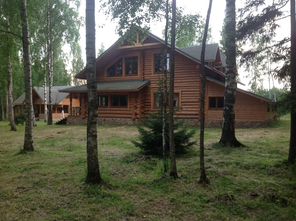 Коттедж Лесная сказка — аренда посуточно в Любитово