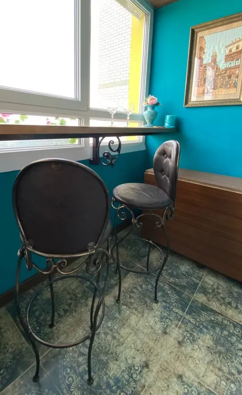 Уютная квартира с обустроенным балконом, оставит у вас на душе тепло