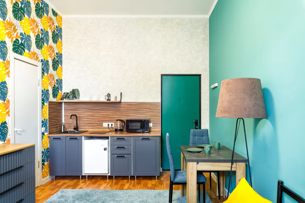 Квартира Квартира Студия с видом на Сенную площадь в 1 минуте от метро — Санкт-Петербург