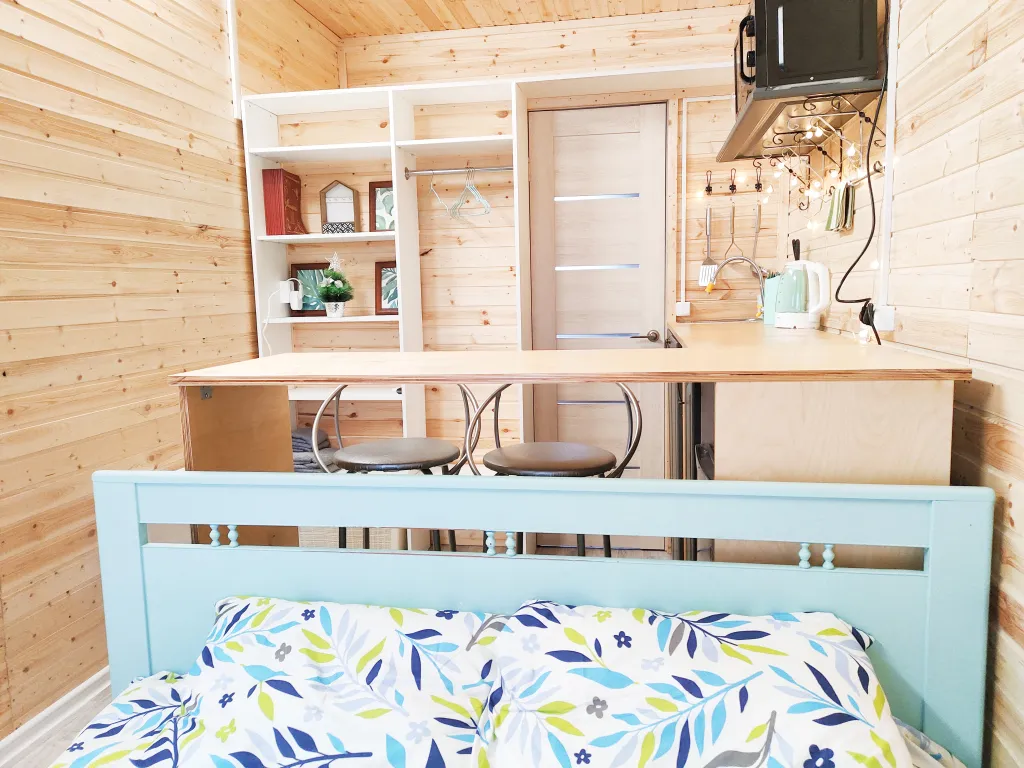 Глэмпинг в центре Моря