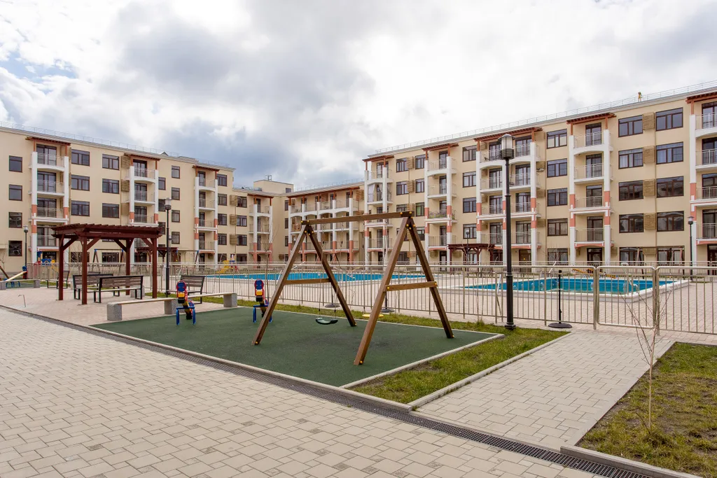 Family sea holidays море+озеро+бассейн