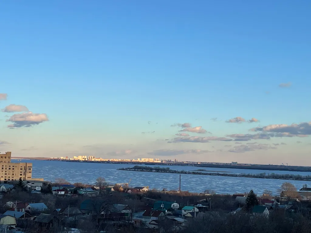 Квартира Студия с видом на Волгу — аренда посуточно в Саратов