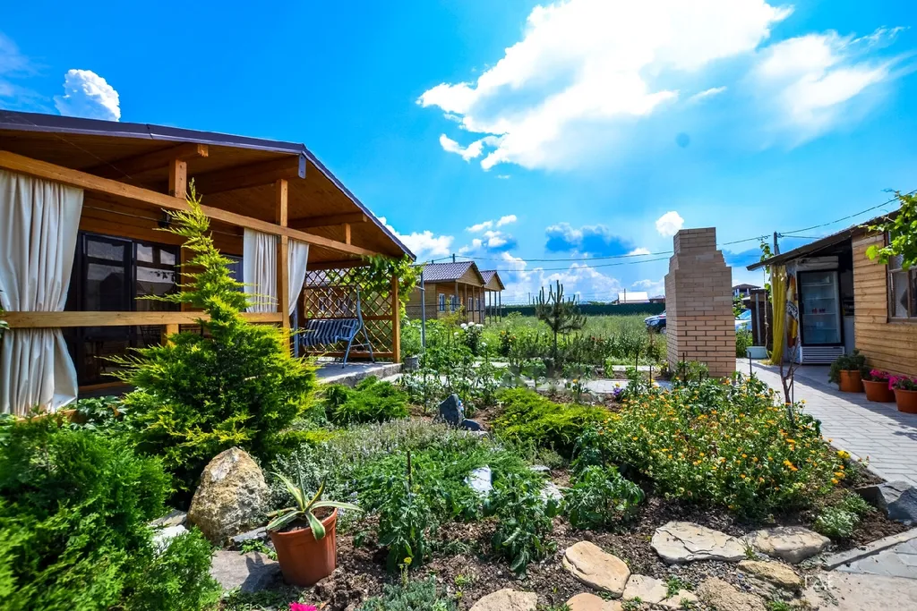 Коттедж Коттедж с террасой у моря — Кучугуры