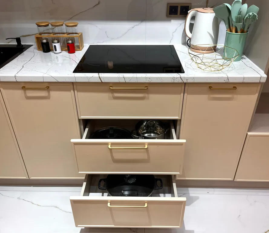 Новая просторная в ЖК «Меридиан» центр Алматы & питьевая вода подарок