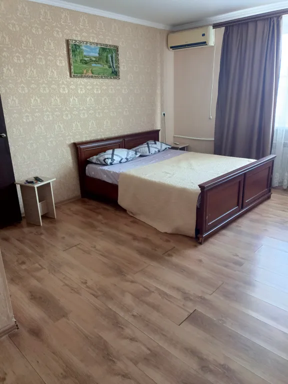 Квартира в центре Армавир район АГПУ — аренда посуточно в Армавир