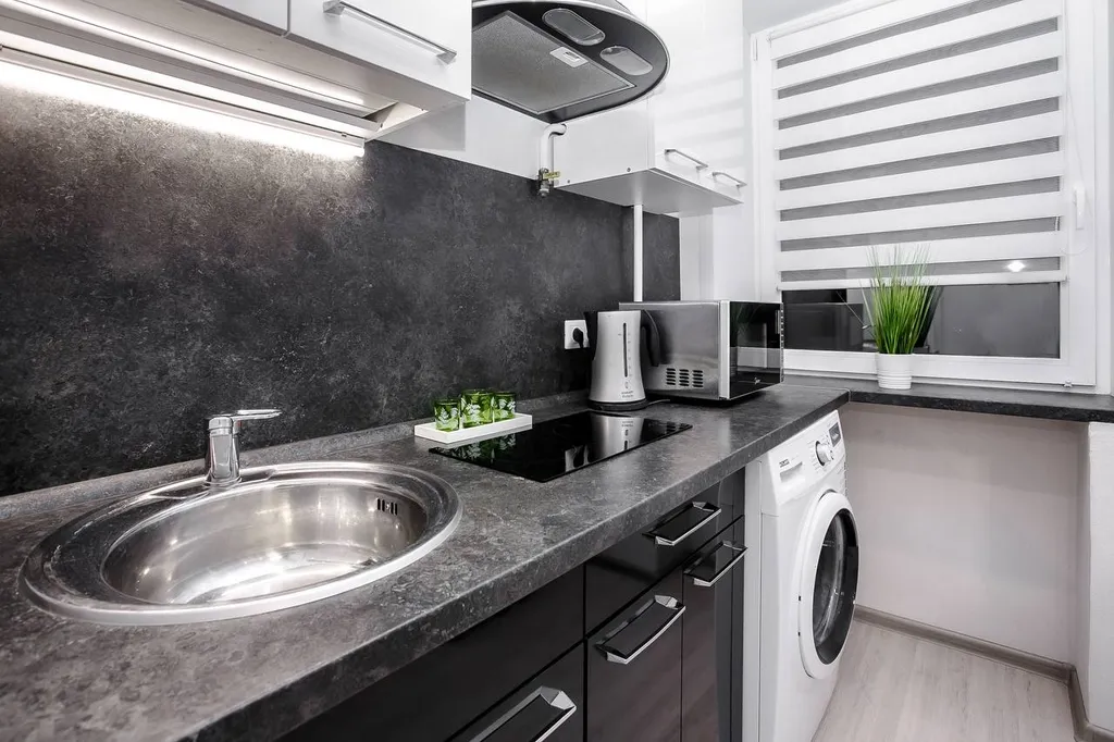 Стильная квартира-студия в центре столицы