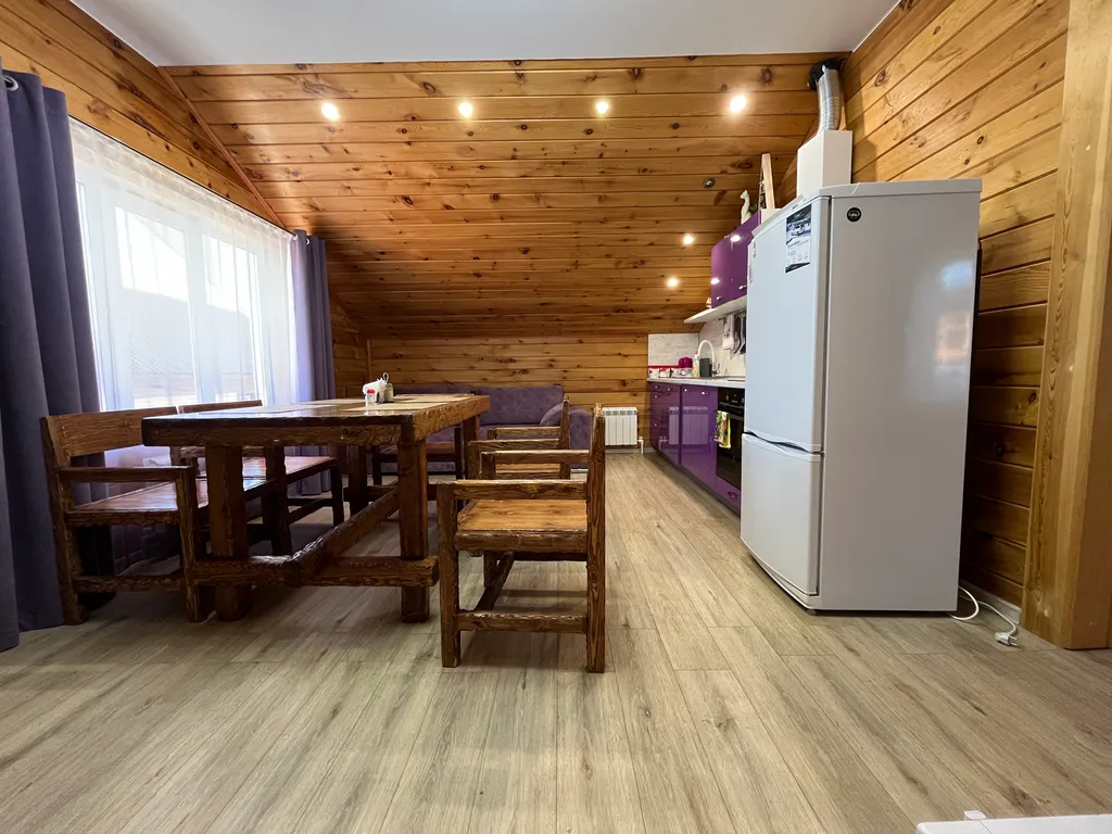 Коттедж Уютный большой дом — Шерегеш