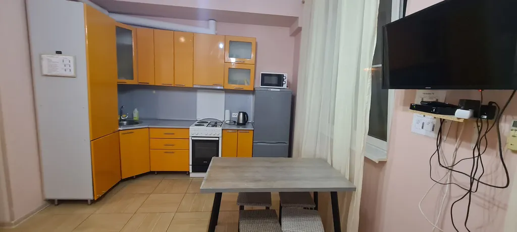 Уютная квартира в центре Адлера,5 мин.до моря,рядом Сочи-парк — аренда посуточно в Сириус