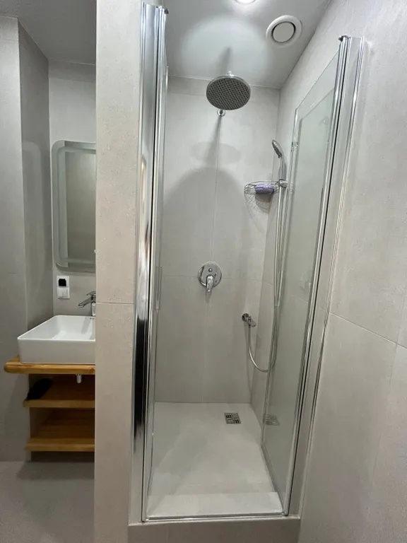 Новая уютная квартира недалеко от центра города