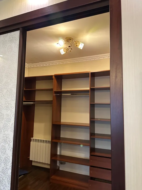 Сдается 3-х этажный дом