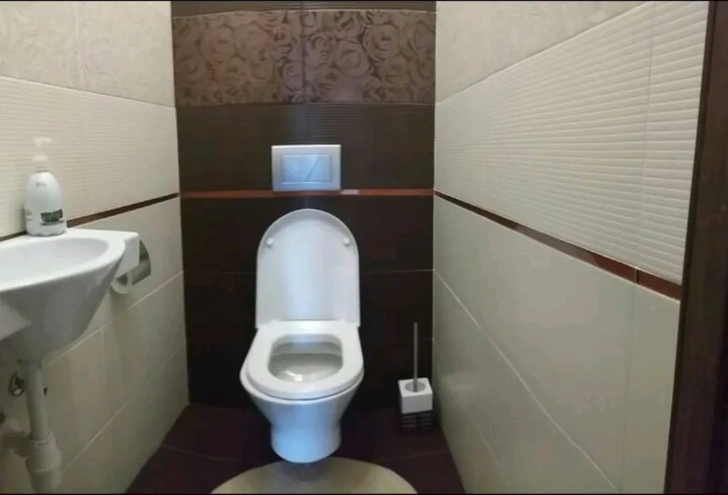 Уютная комната в четырёхкомнатной квартире с хозяйкой