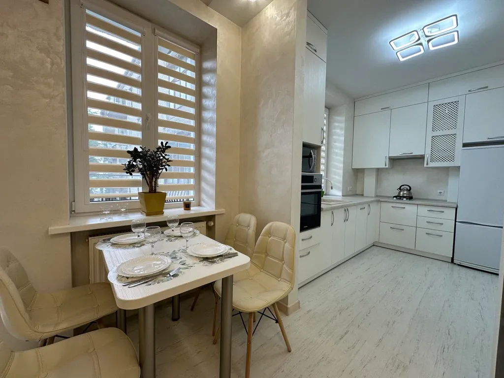 Новая уютная двухкомнаиная квартира в историческом центре Бреста