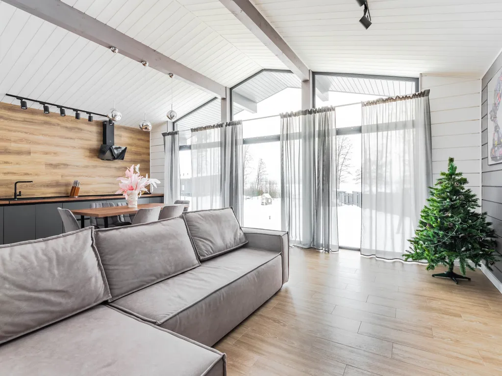 Коттедж Дом на берегу озера — аренда посуточно в Поляны