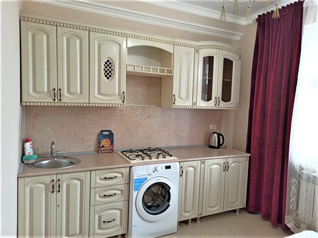 Анти-Отель на 2чел. 1комн.кв. 3этаж, код-92