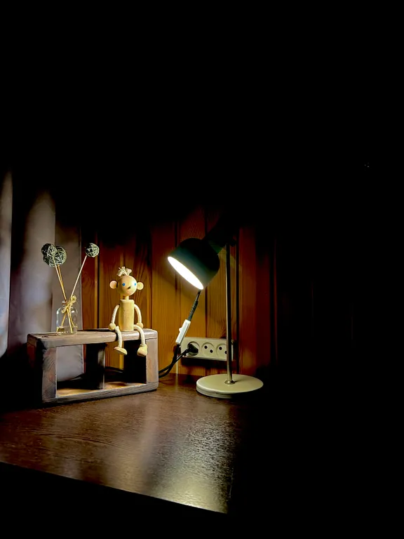 Большой коттедж с камином Гнездо