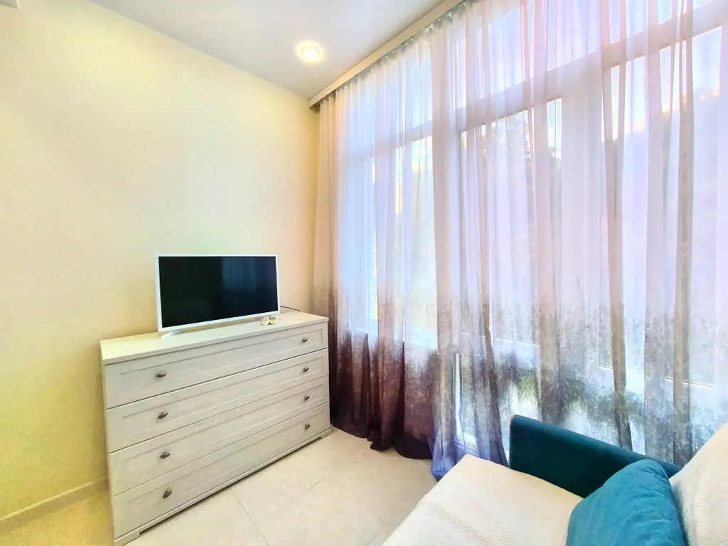 Просторный и уютный апартамент у парка