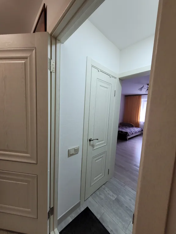 Студия у церкви