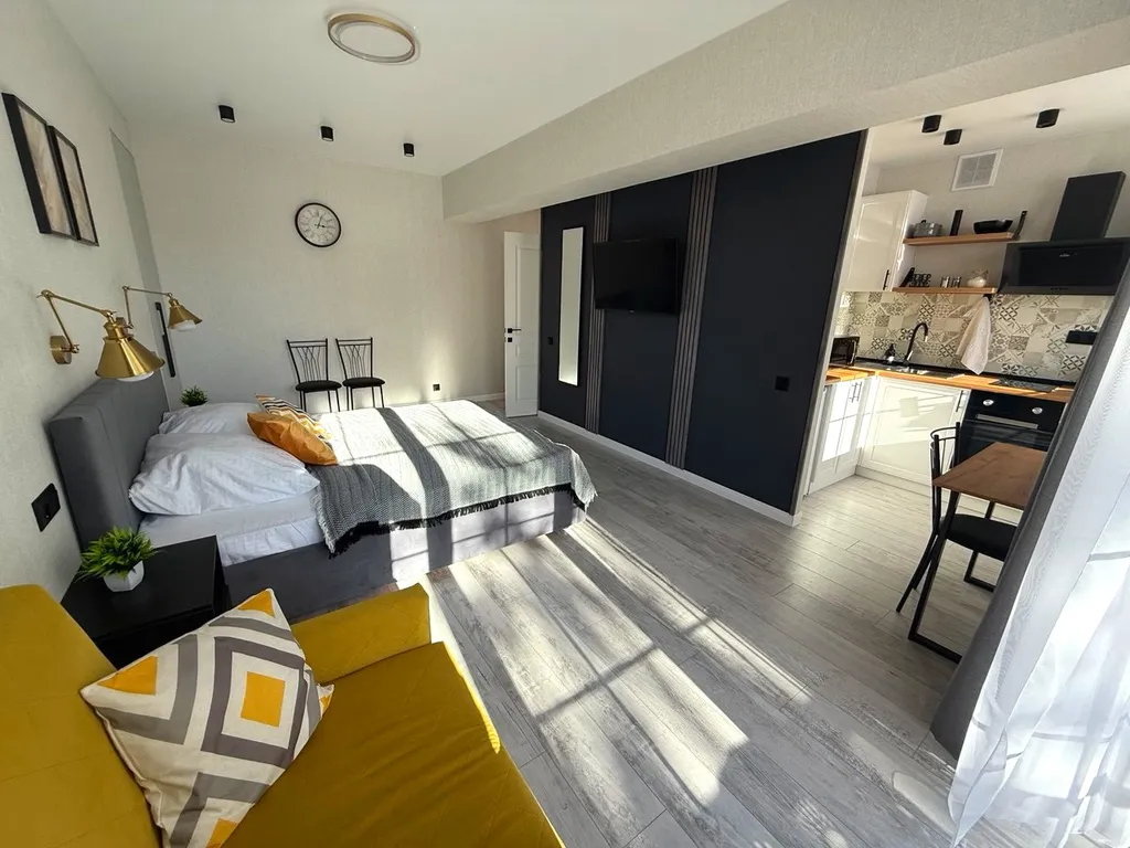 Французский балкон с видом на Псковский Кремль