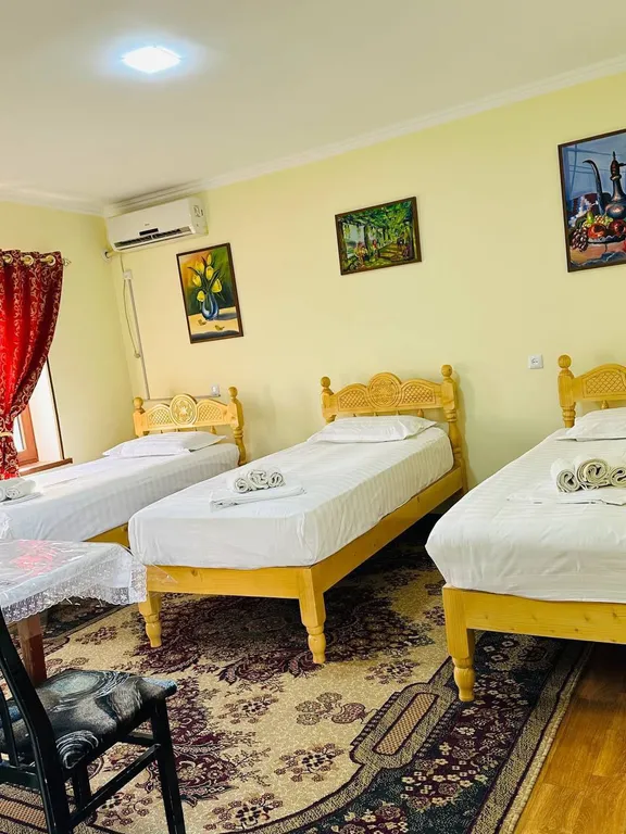 Triple room