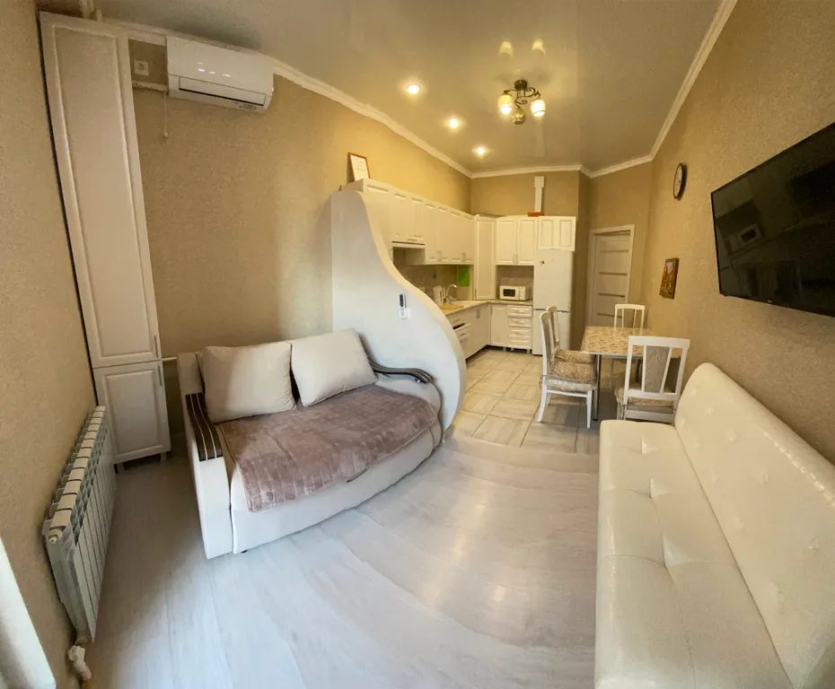 Квартира Уютная квартира на берегу моря — Геленджик