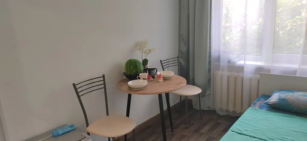 Вода всегда студия у кинотеатра и парка круглосуточный супермаркет