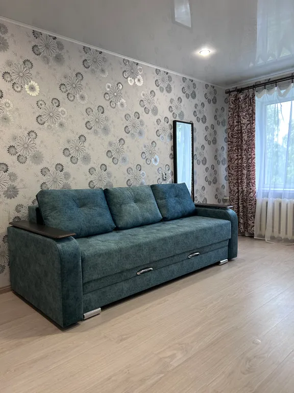 Уютная квартира в центре города — аренда посуточно в Великие Луки