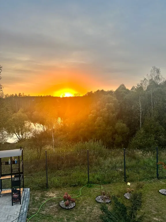 Шале у озера