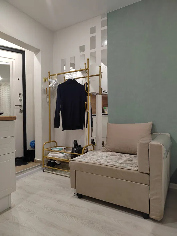 Уютная студия 17 кв/м с балконом, до метро 10 минут пешком