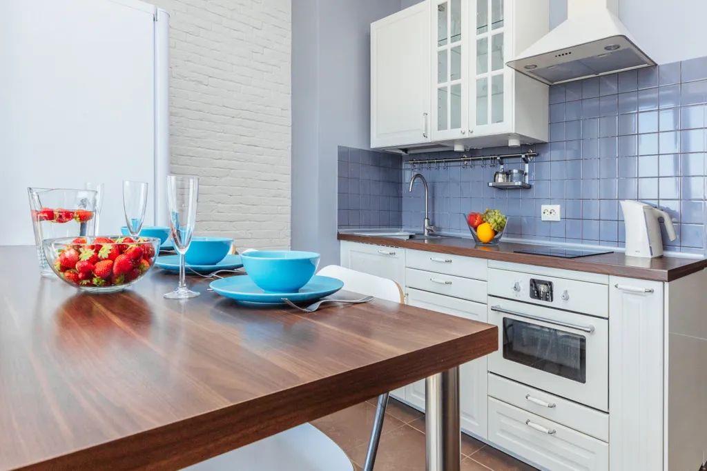 Двухкомнатный апартамент с видом на море