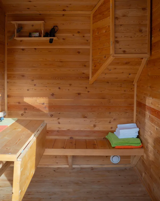 Коттедж А-фрейм коттедж Лимон с бассейном — Прасковеевка