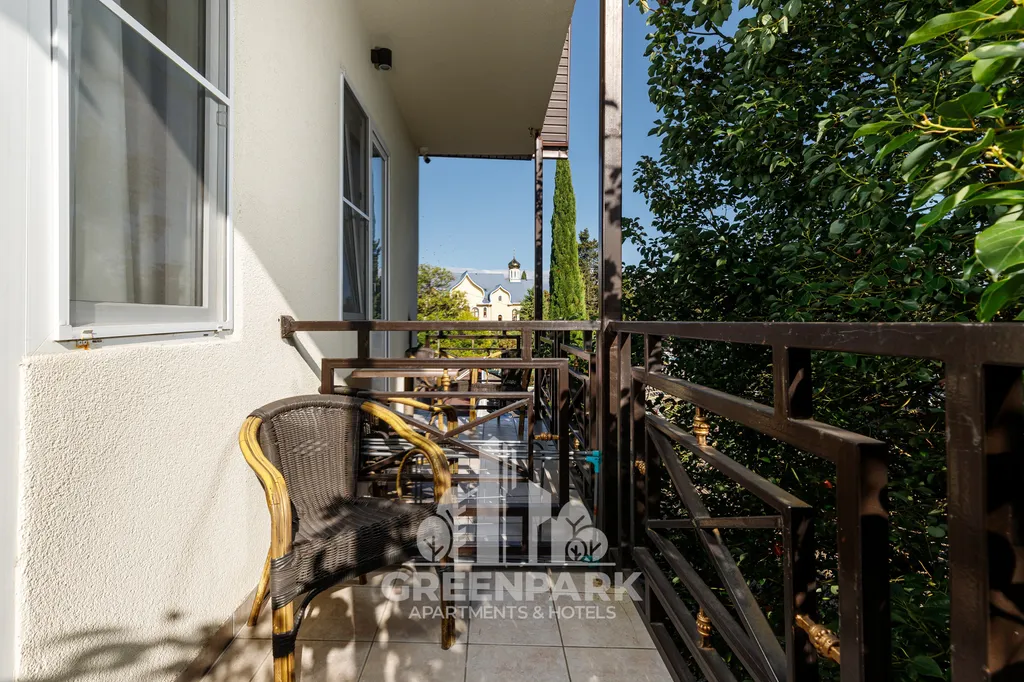 Квартира Апартаменты с мини-кухней и балконом у моря — Адлер