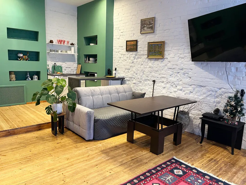 Арт-квартира Март