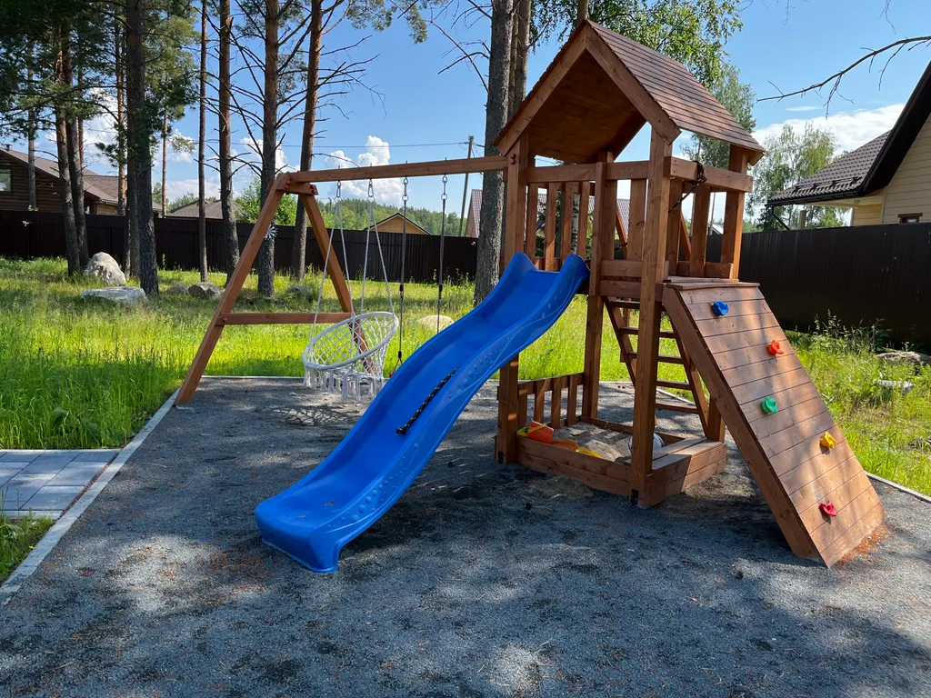 6-комнатный Дом