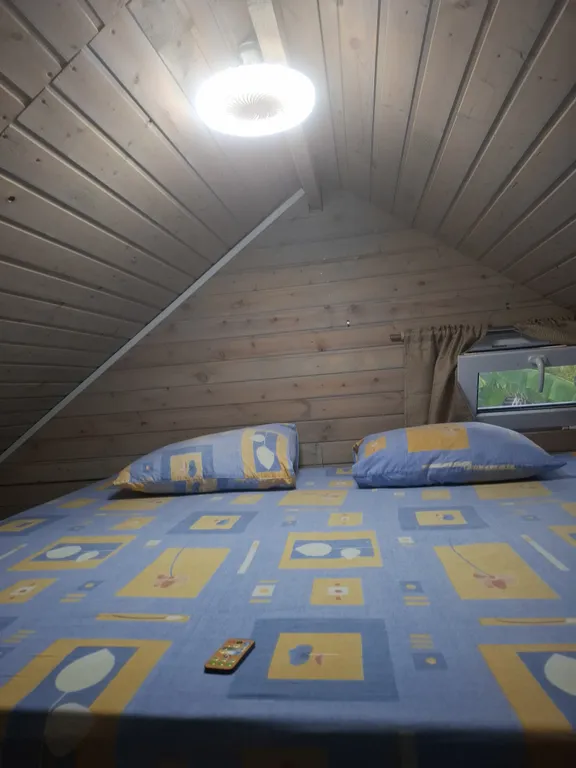 Стильный лофт-домик у моря