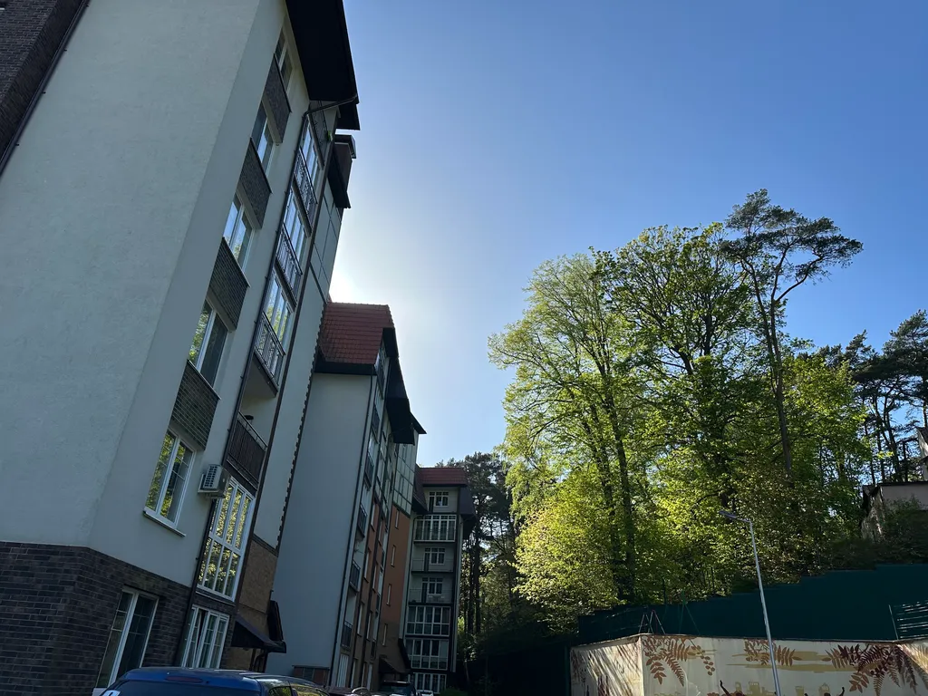 Студия у озера