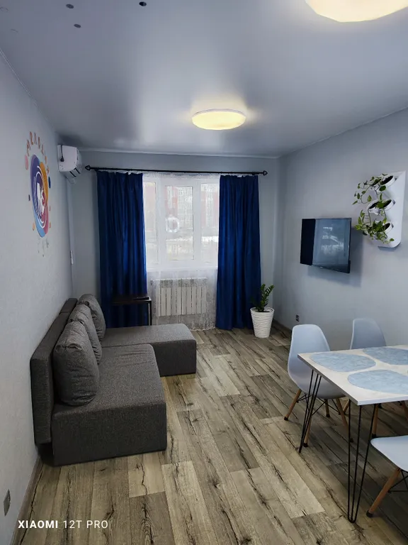 Квартира Современная евродвушка в новом районе — аренда посуточно в Оренбург