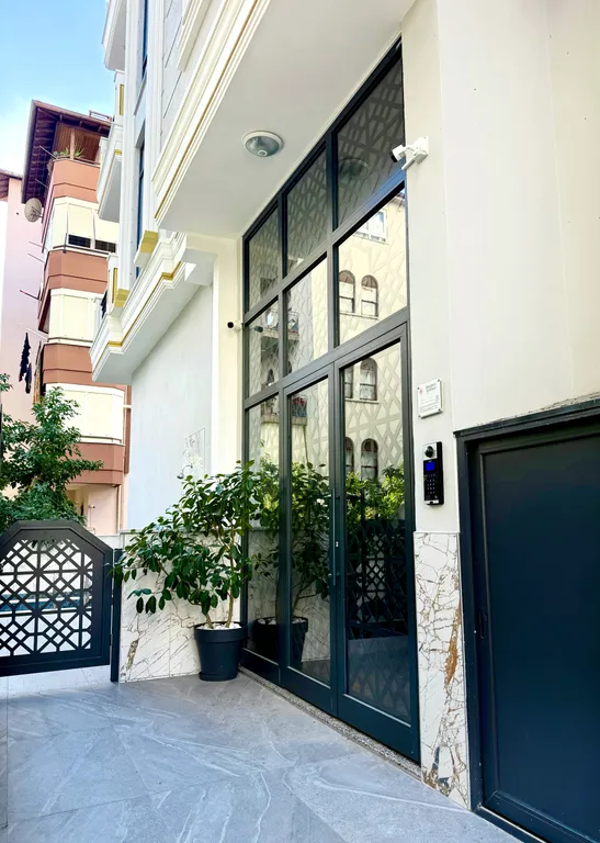 Просторная квартира в 10 минутах от пляжа Клеопатра