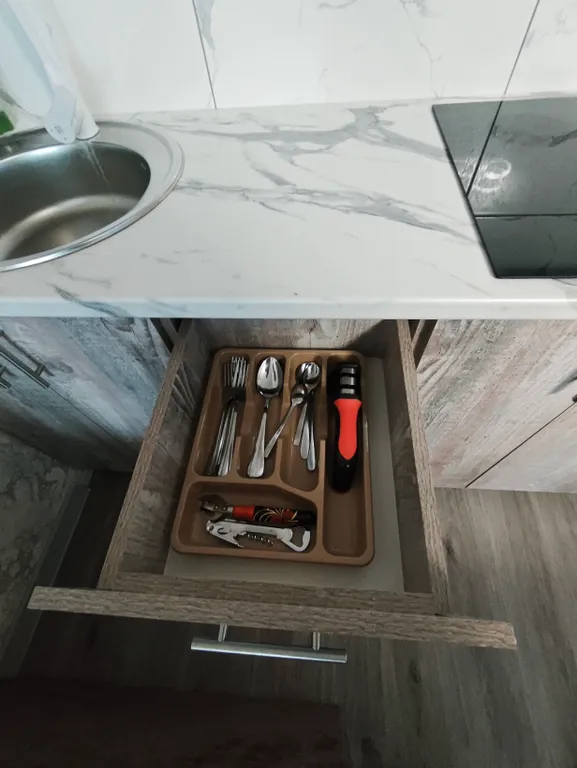 Светлая студия в центре (№13)