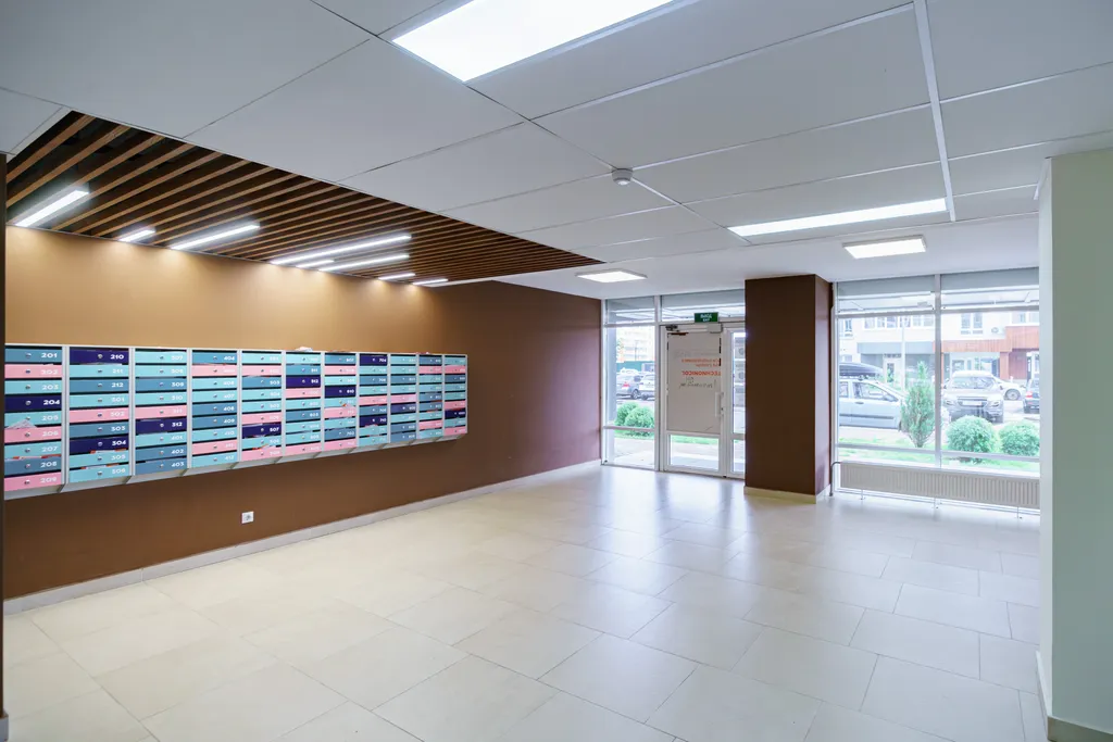 Студия Брутальный лев с панорамным видом на набережную реки