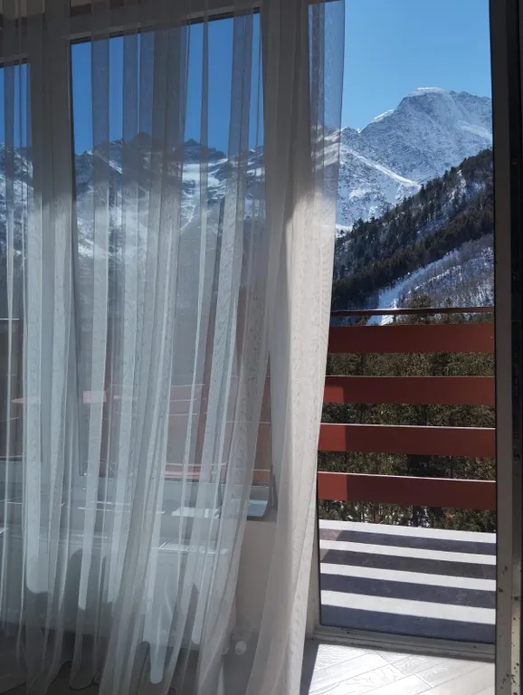 Уютная квартира в Приэльбрусье с видом на ледник Семёрка