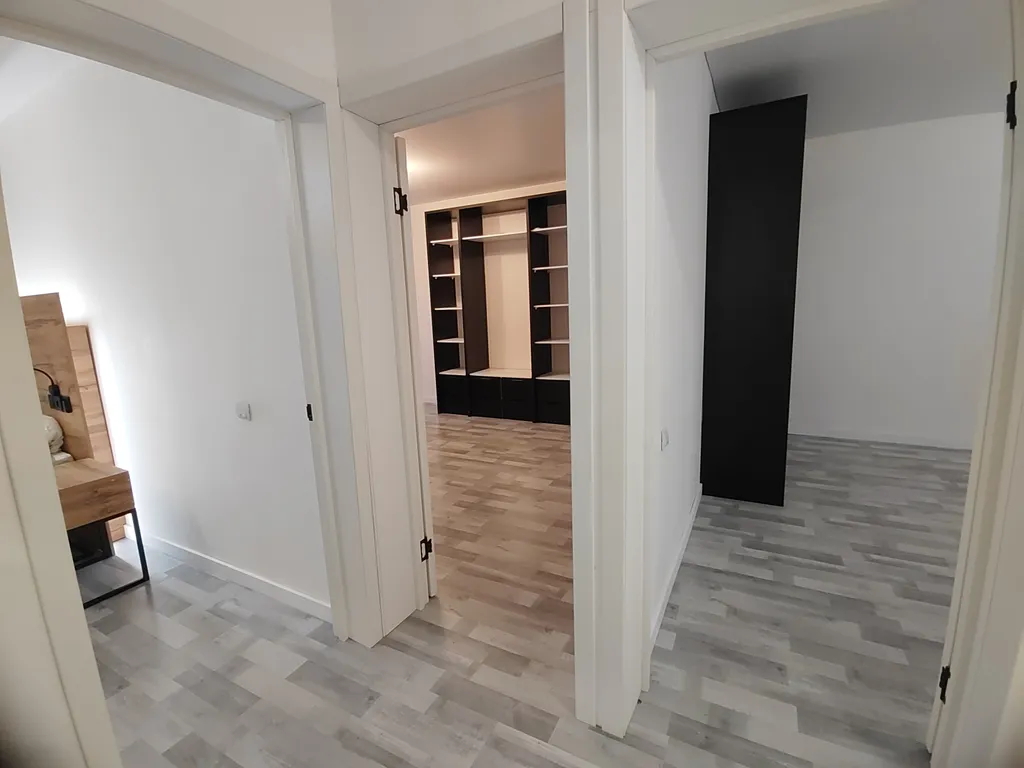 6-комнатный Дом