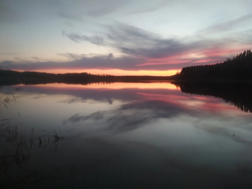 Домик с видом на озеро